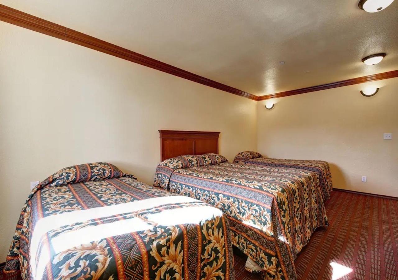 Welcome Inn Инглвуд Экстерьер фото